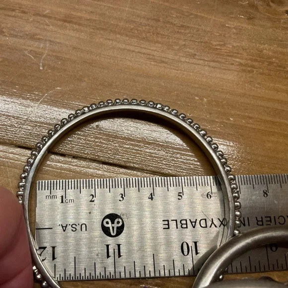 Seven 7 Bracelets Bangles Set Silver Color - Picture 4 of 4